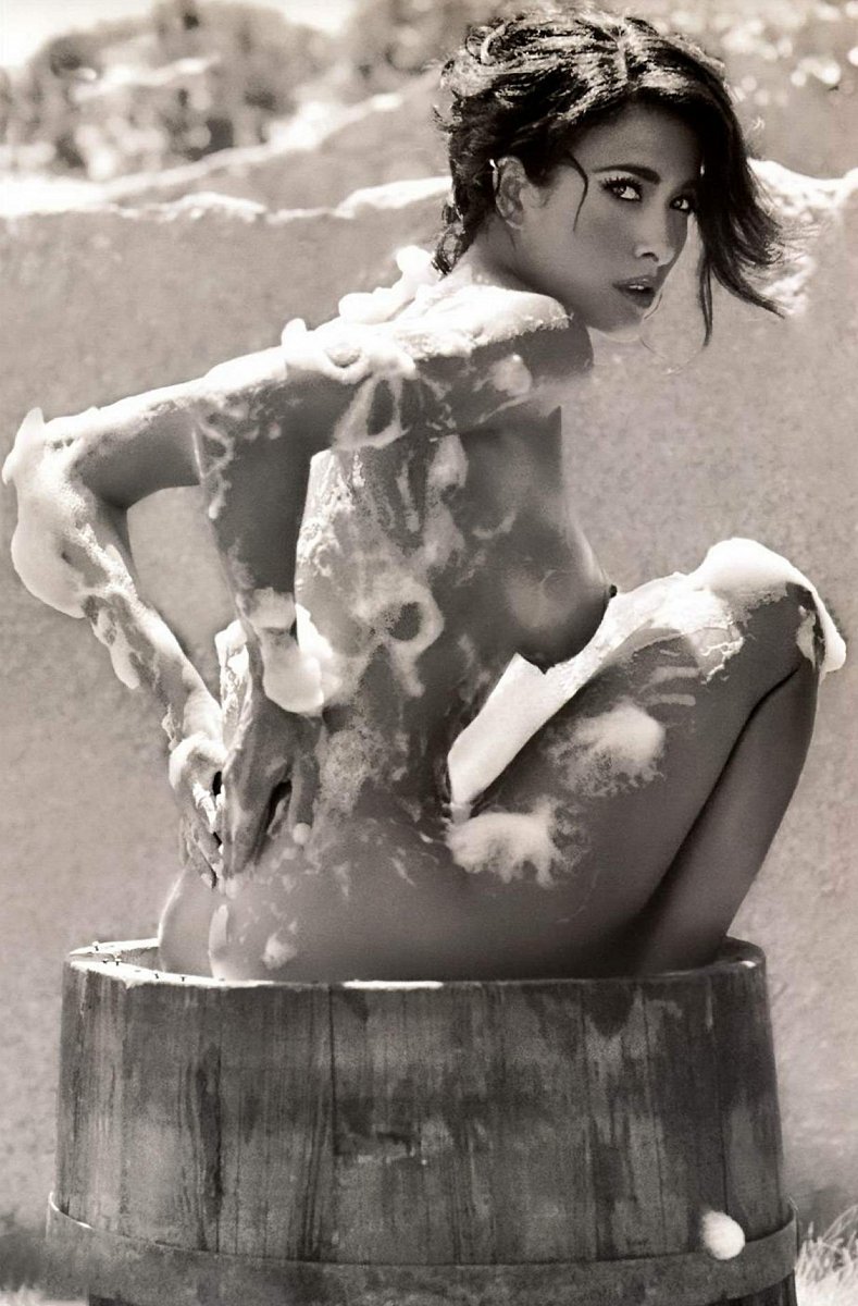 Эротические фото Джины Лоллобриджиды