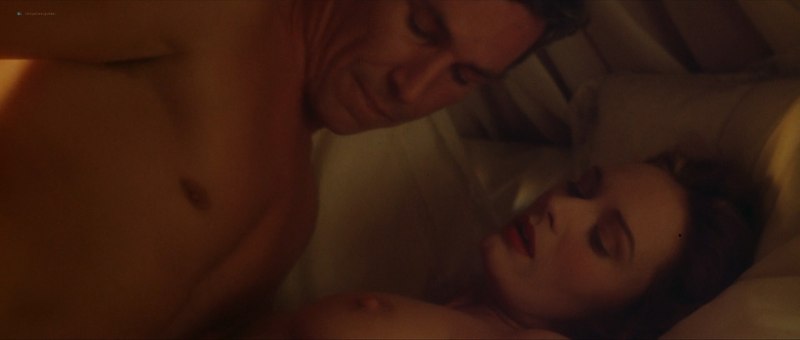 Мэри МАККОРМАК постельные сцены