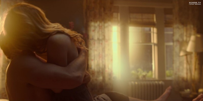 Эмма Робертс голая в кино