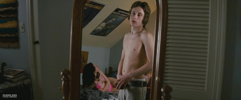 Эмма Робертс голая в кино