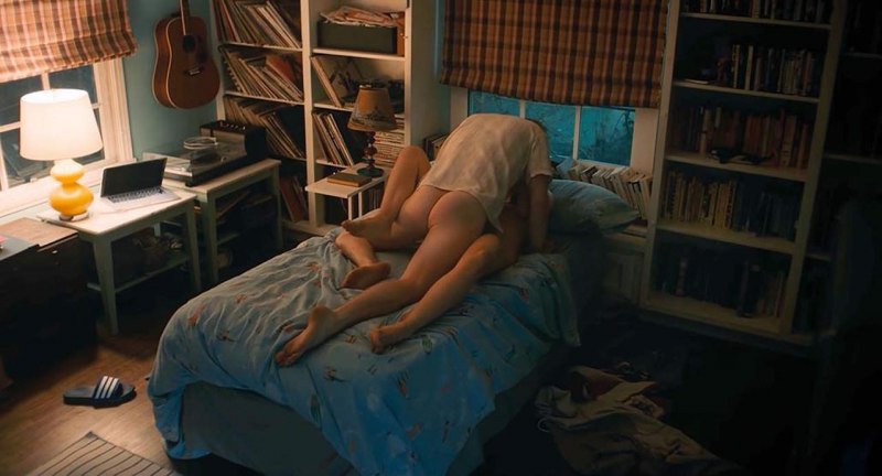 Голая Эмма Робертс фейк