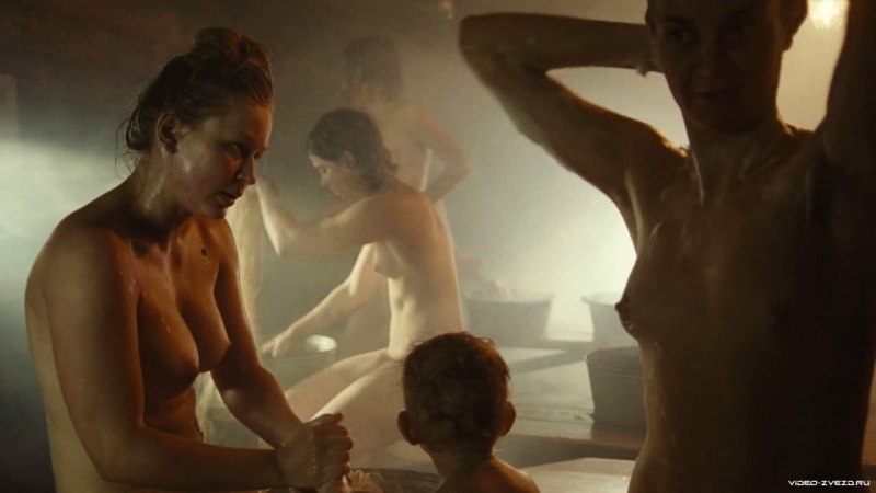 Юлия Пересильд сцена в бане