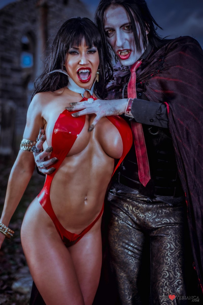 Голые девушки-фантазии