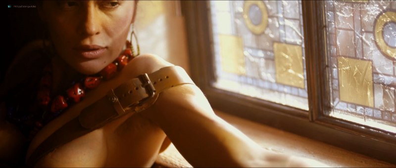 Виктория Соловьева актриса ню