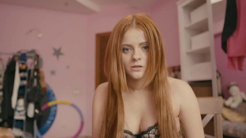 Ксения Суркова