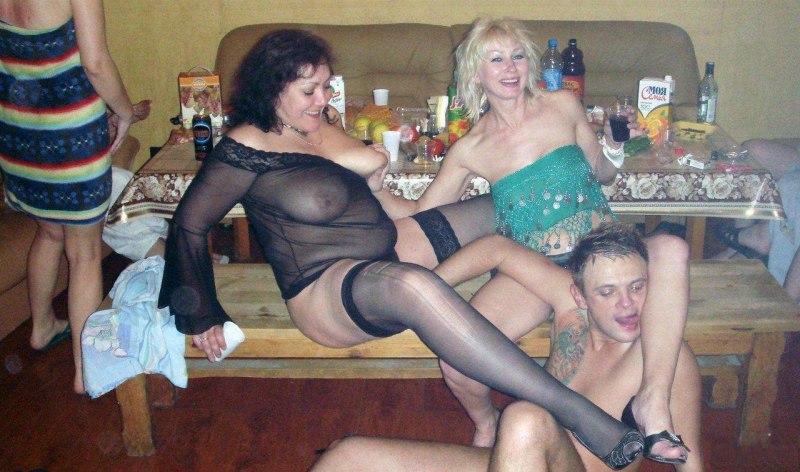 Разврат зрелых в соцсетях