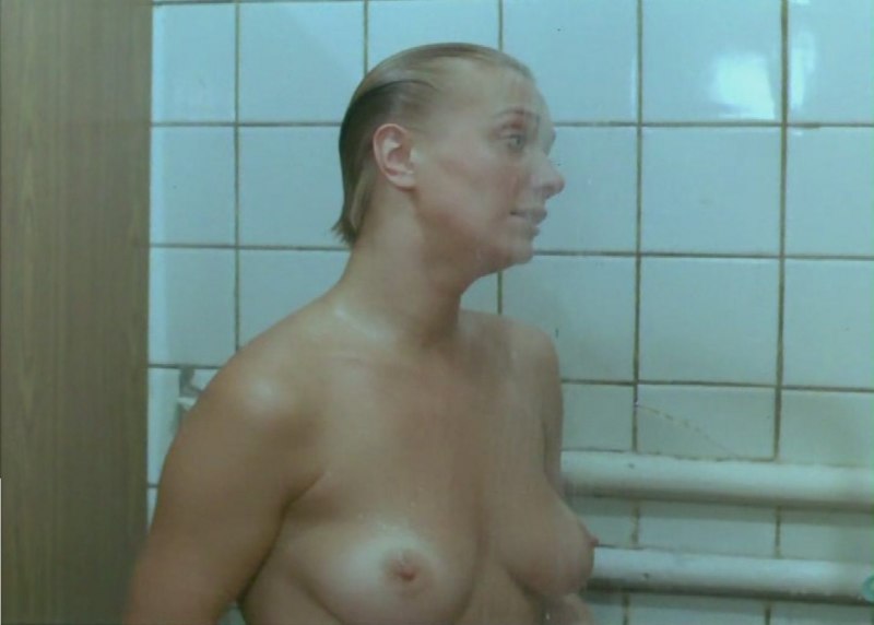 Edwige Fenech сиськи в фильме