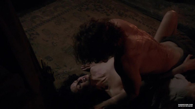 Катрина Балф голая в сериале