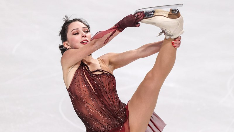 Фигуристка Каролина Костнер nude