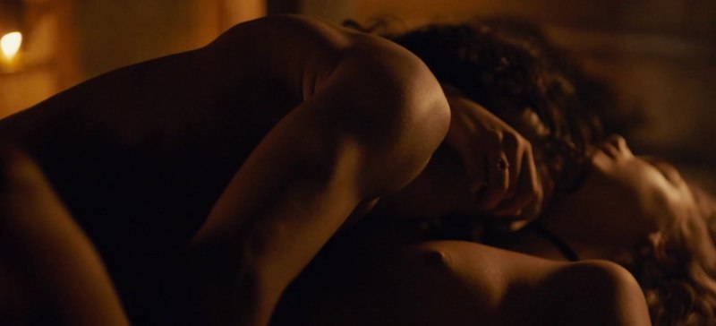 Ольга Альберти в фильме Гоголь сиськи