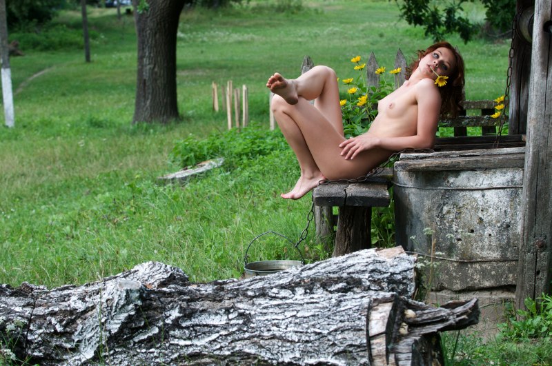Голые Деревенские шалавы