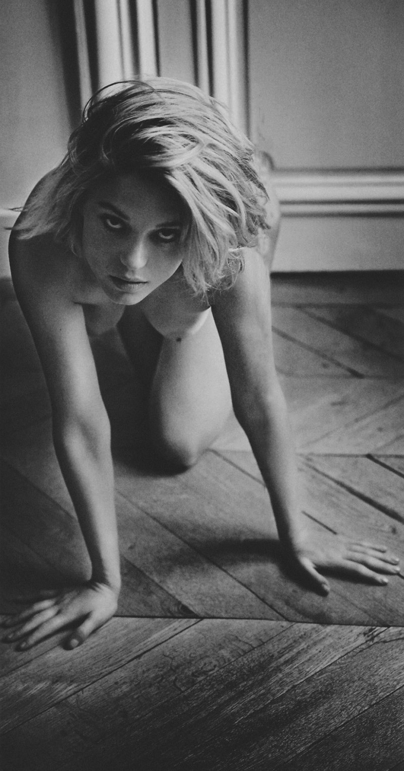 Леа Сейду фотосессии топлес