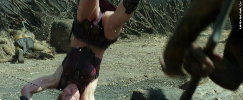 Эротичная Эван Рэйчел Вуд – мир дикого Запада (2020)