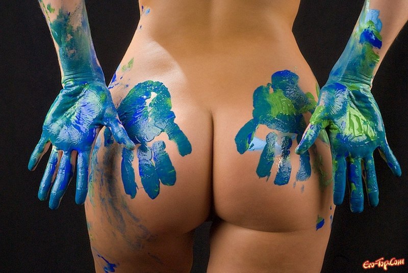 Голая в краске бодиарт