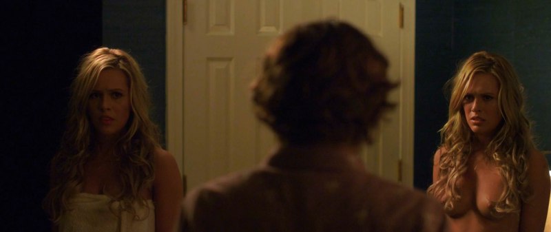 Столпы земли эротическая сцена