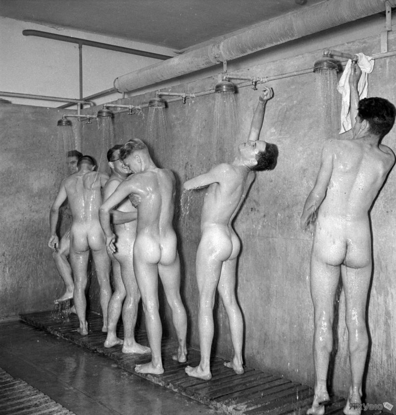 Душевые в пионерских лагерях