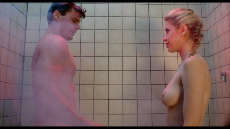 Элизабет Грэйсен сиськи