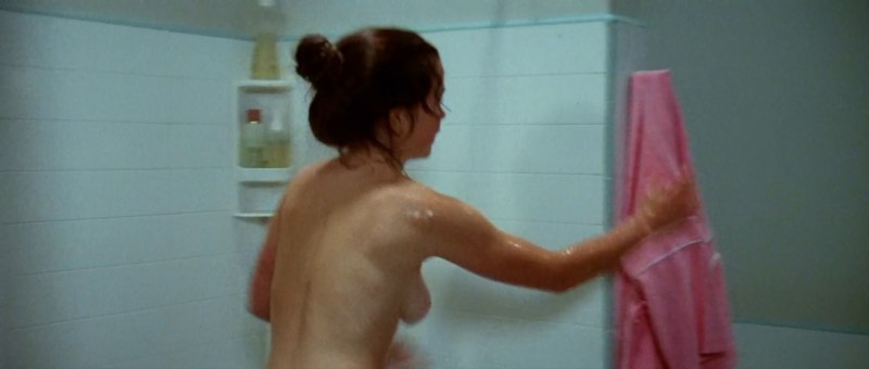 Эллен Бёрстин голая в фильме
