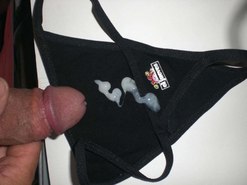 Обконченные женские трусики