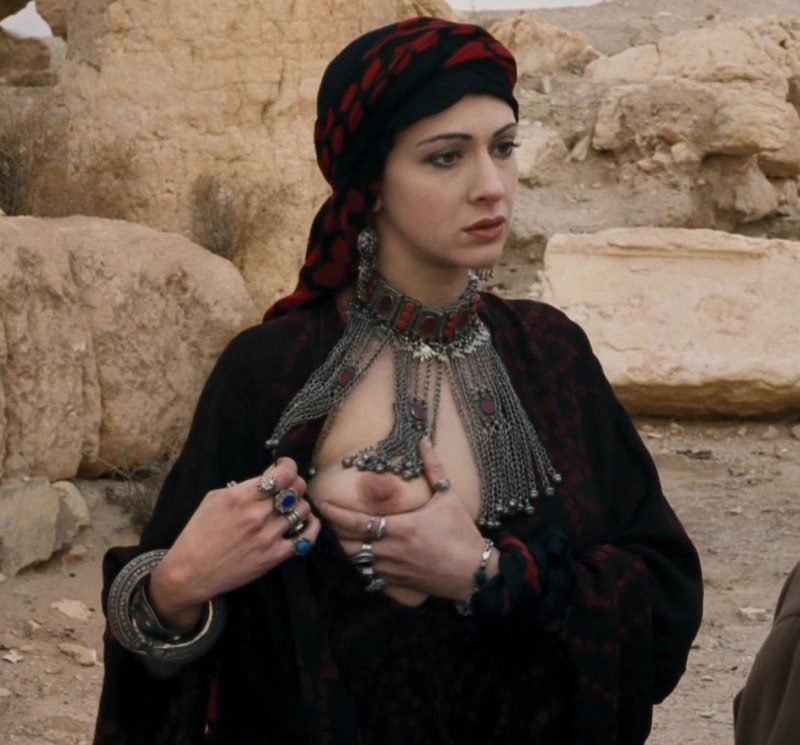 Ксения Раппопорт грудь