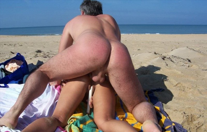 Трах на нудистких пляжах