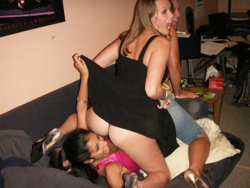 Фото голых пьяных школьниц