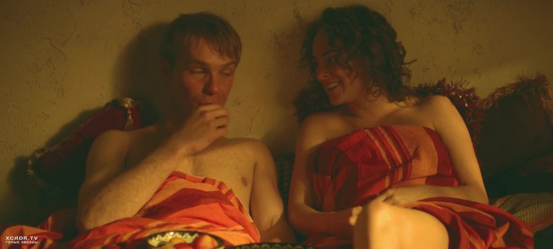 Актриса Аглая Тарасова ню