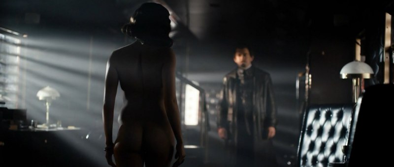 Анастасия Меськова Троцкий сцены