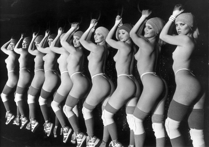 Голый кордебалет ретро