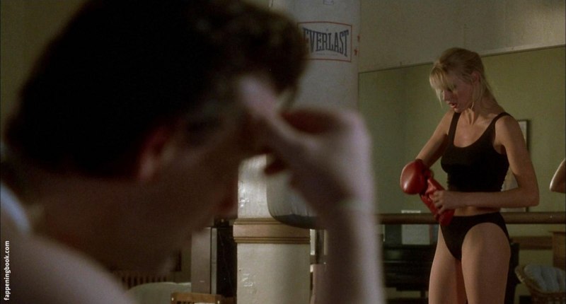 Hannah Rose May видоизмененный углерод