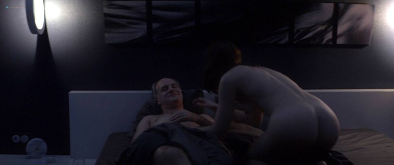 Марьяна Спивак постельная сцена