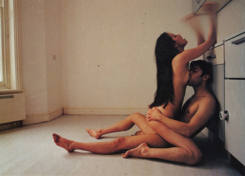 Поза лицом друг к другу