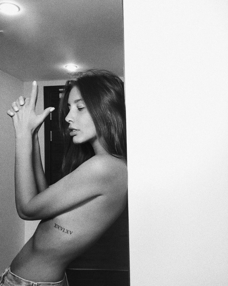 Певица Кэти Топурия голая