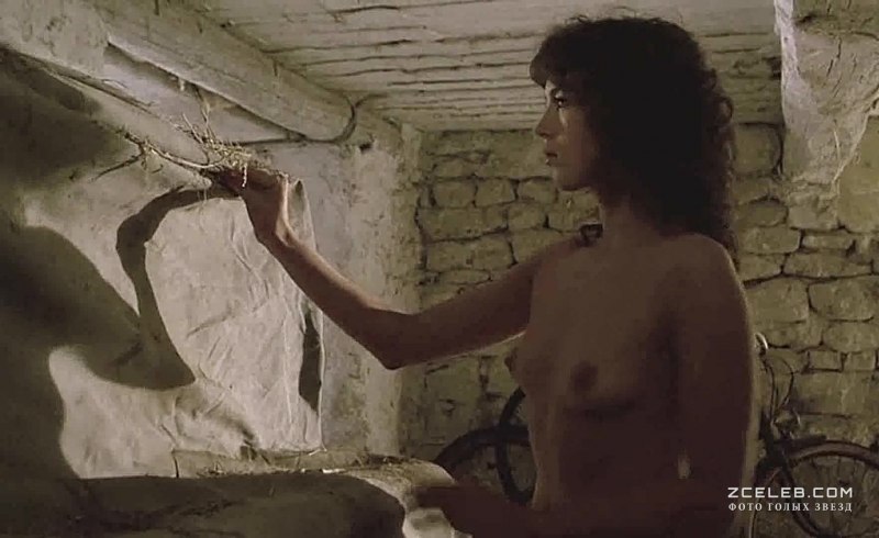 Изабель Аджани голая Убийственное лето