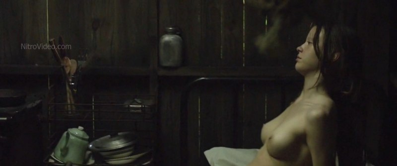 Миа гот грудь