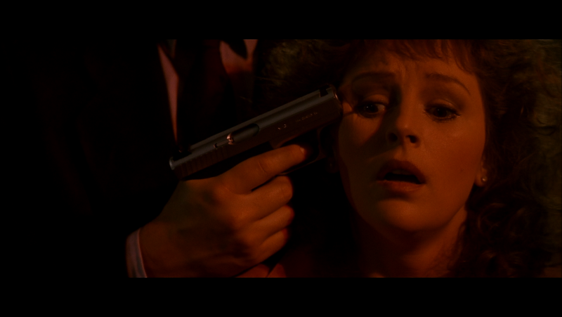 Бонни Беделиа грудь