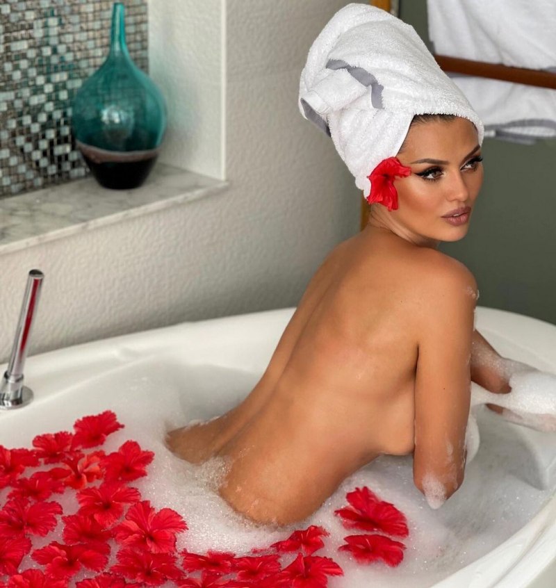 Виктория Боня Максим