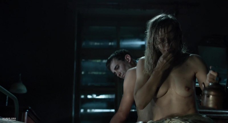 Голая Юлия Пересильд в фильме край