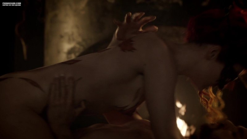 Лора Хэддок демоны да Винчи голая