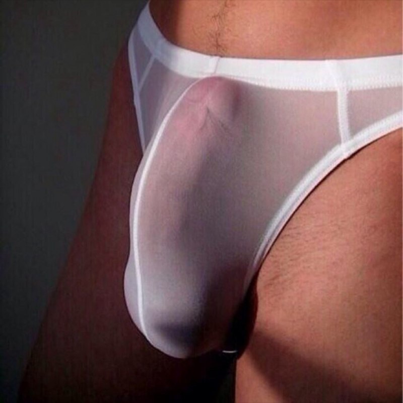 Мальчики в женских трусиках