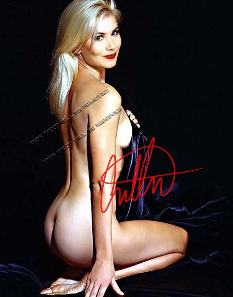 Кристина Эпплгейт голая