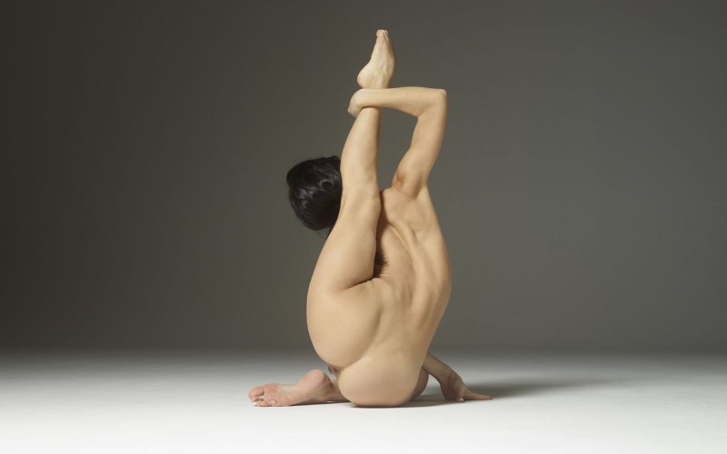 Magdalena Contortionist