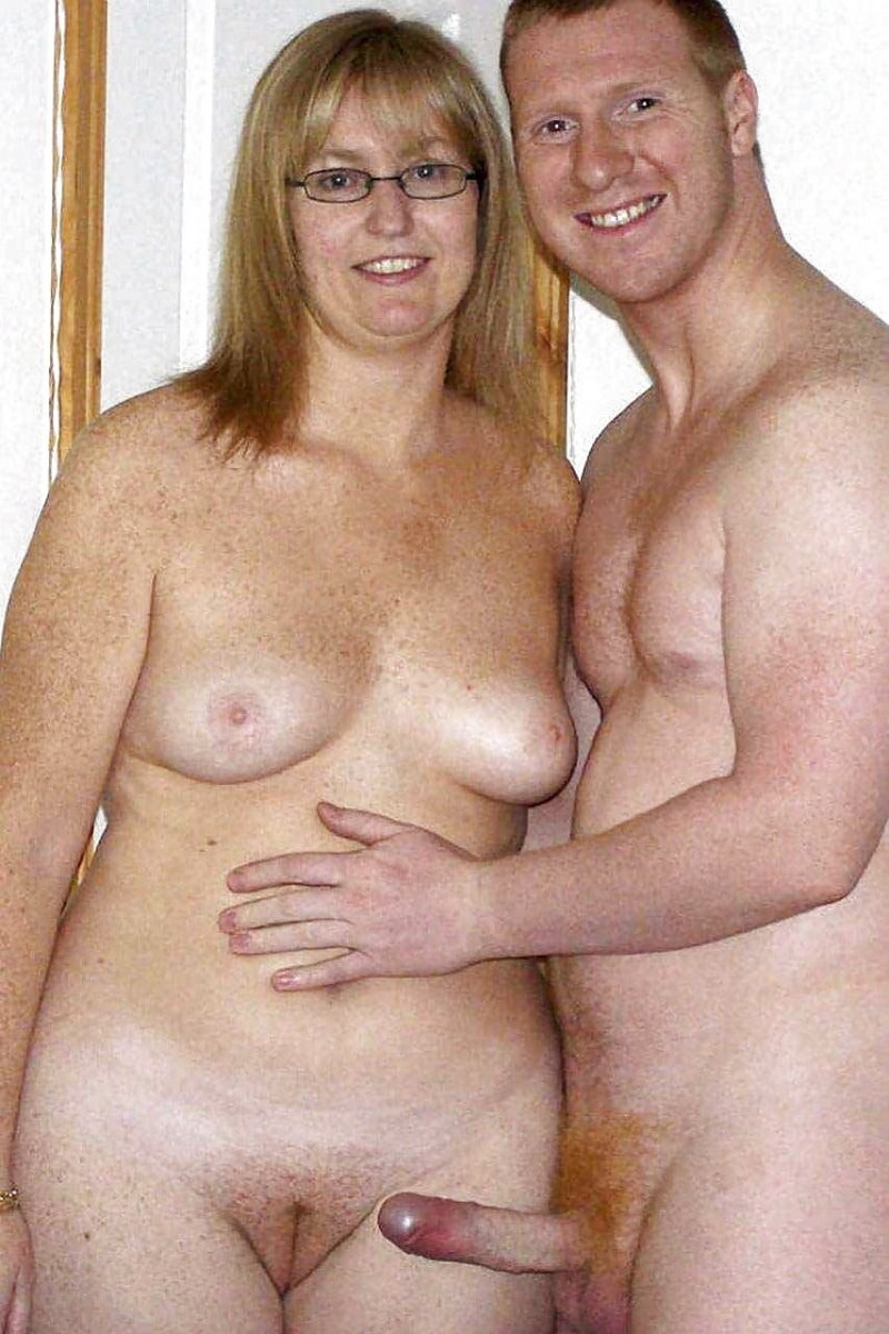 Пожилые голые женщины и мужчины