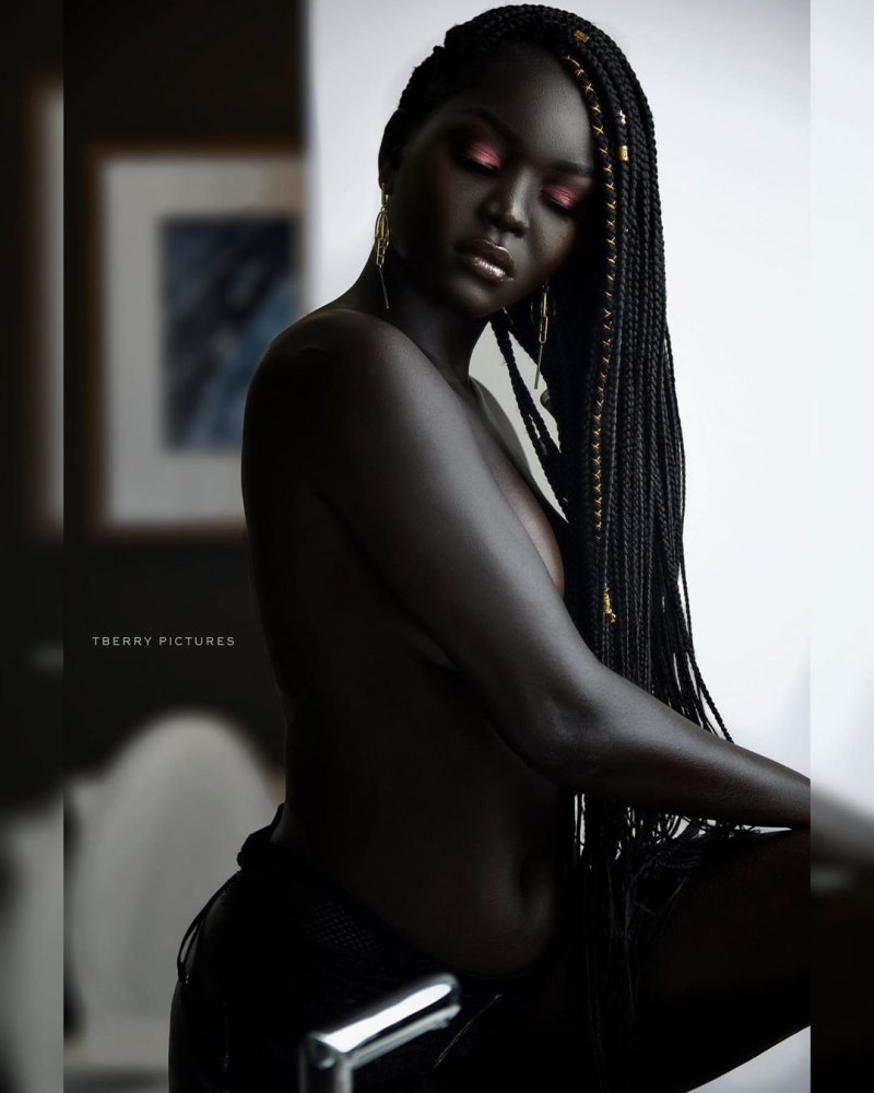 Красивые голые негритянки