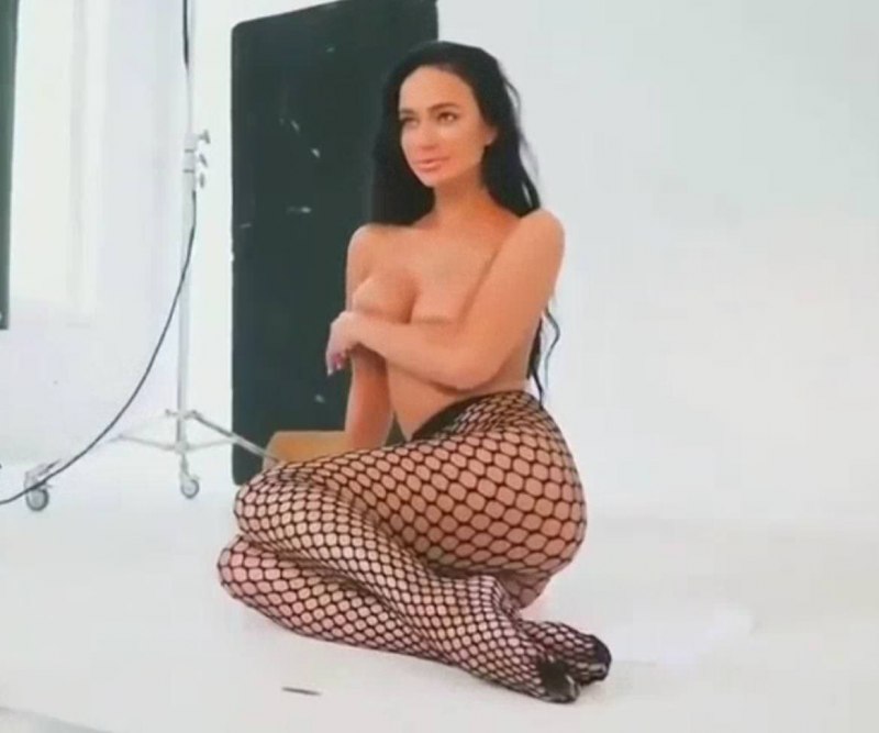 Яна Кошкина Maxim