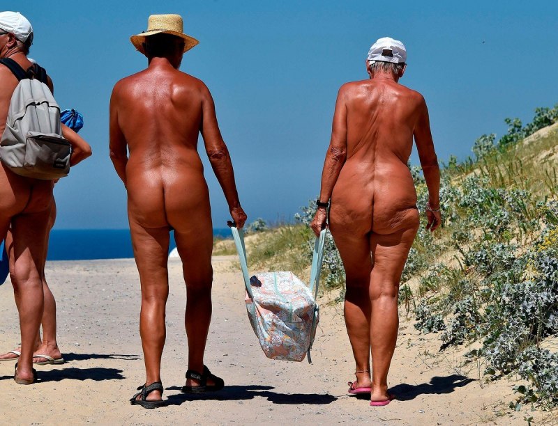 Французский нудизм