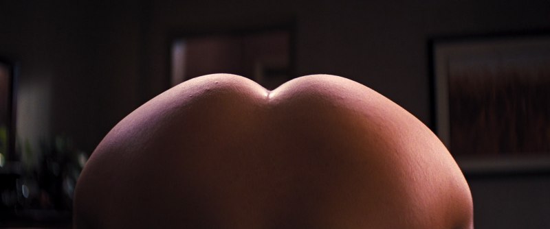 Марго Робби попа волк с Уолл стрит