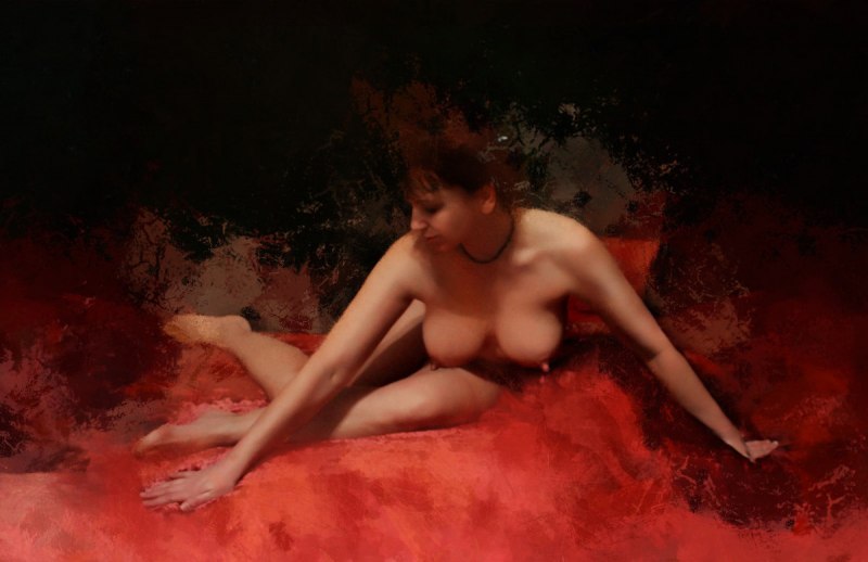 Голые красотки кровь с молоком