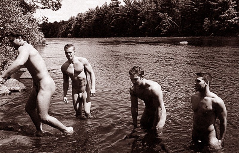 Советские парни голышом