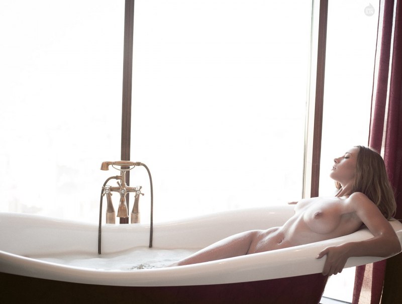 Красивая натуральная грудь